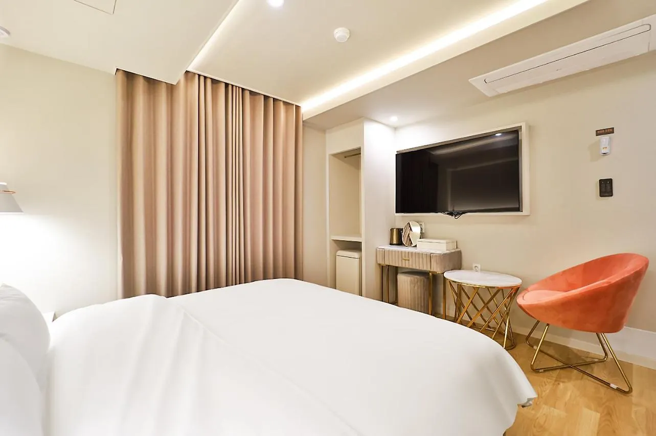 Den Basta Hotel Hadan Busan
